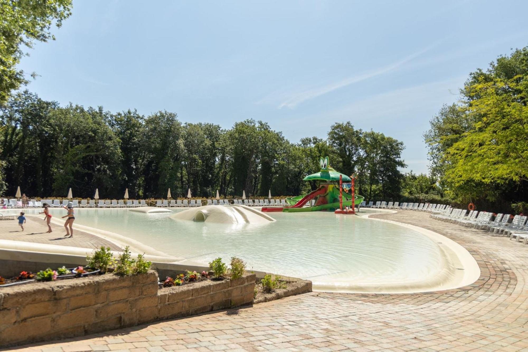 Hu I Pini Village Fiano Romano Bagian luar foto